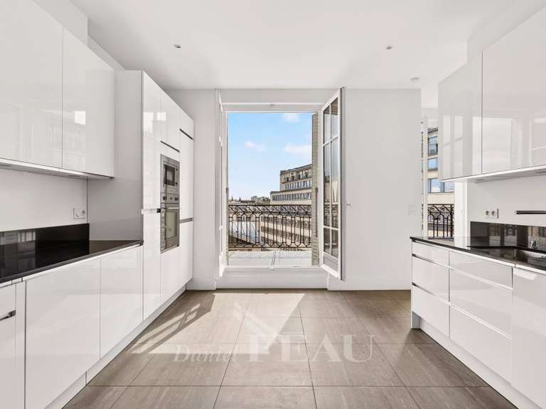 Apartment Paris 7e - 3 bedrooms - 132m²