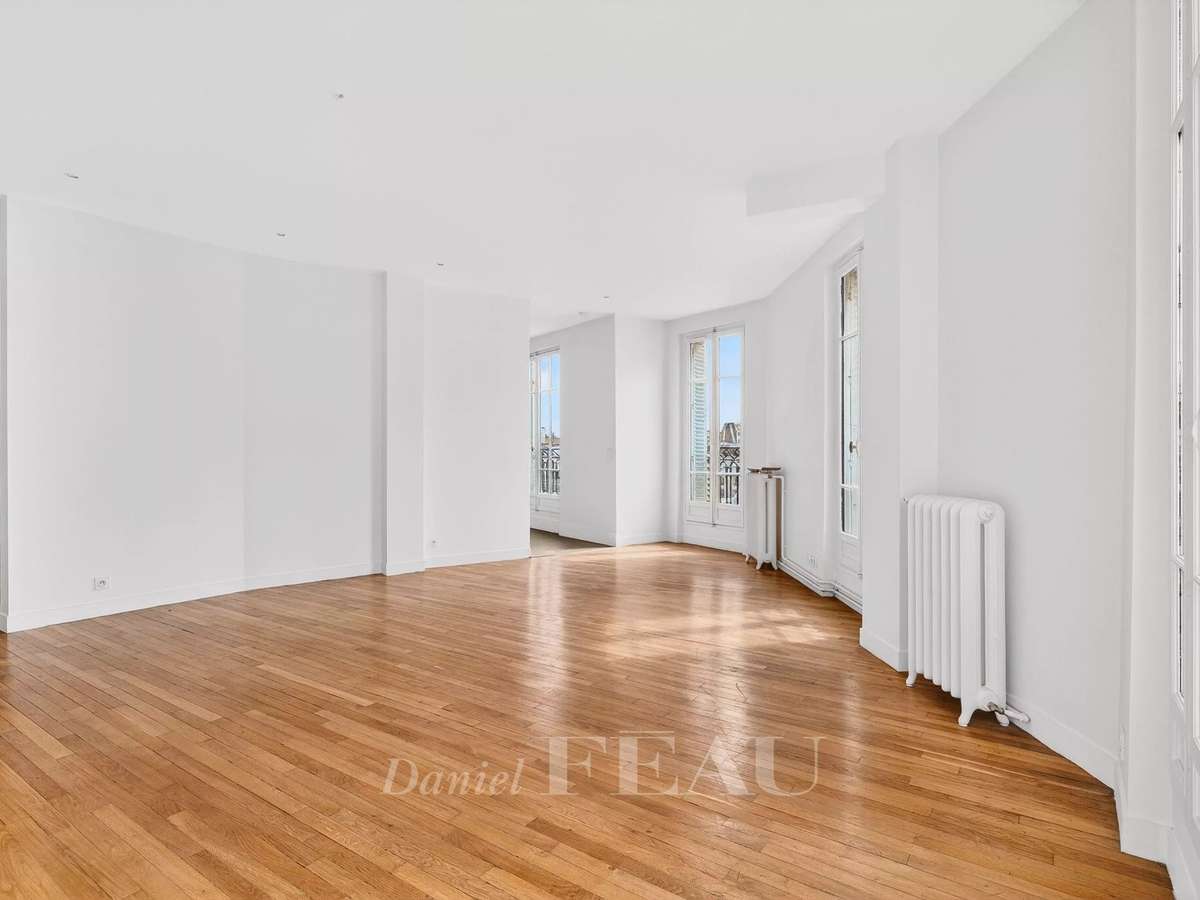 Apartment Paris 7e