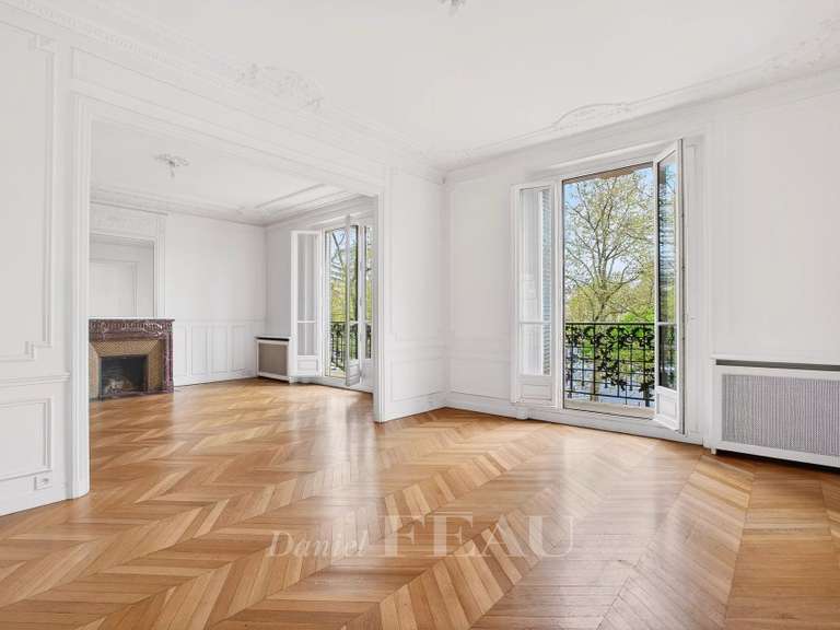 Appartement Paris 7e - 3 chambres - 137m²