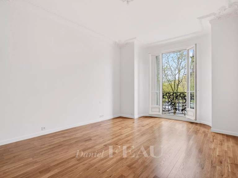 Appartement Paris 7e - 3 chambres - 137m²