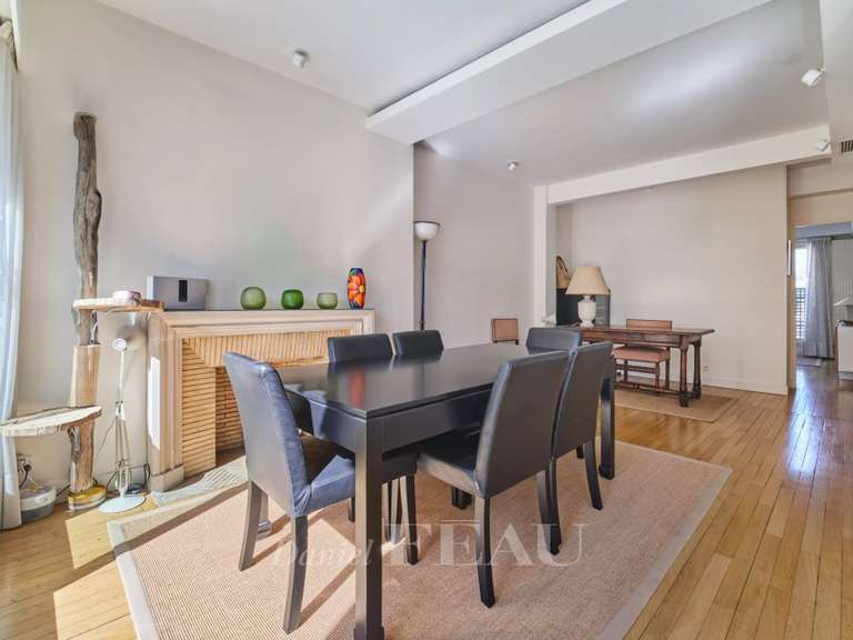 Appartement Paris 7e - 1 chambre - 73m²