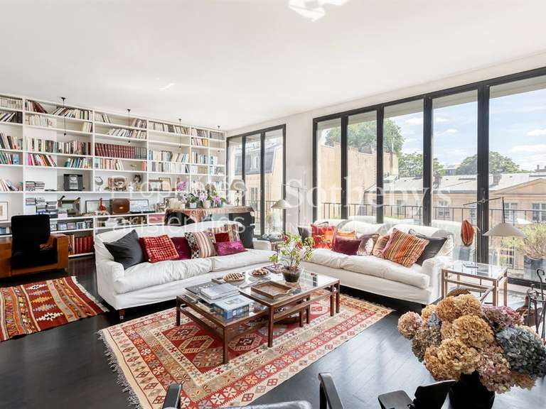 Appartement Paris 7e - 3 chambres - 273m²