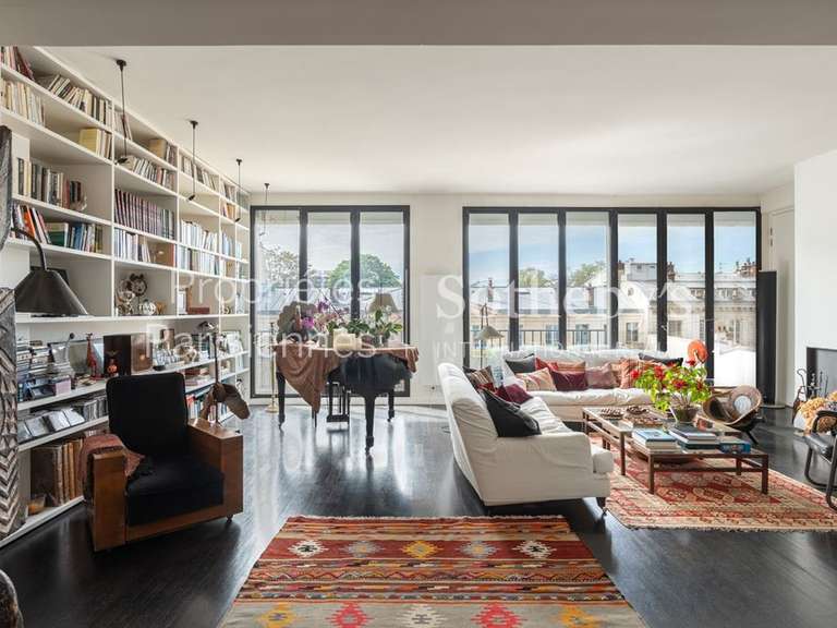 Appartement Paris 7e - 4 chambres - 273m²