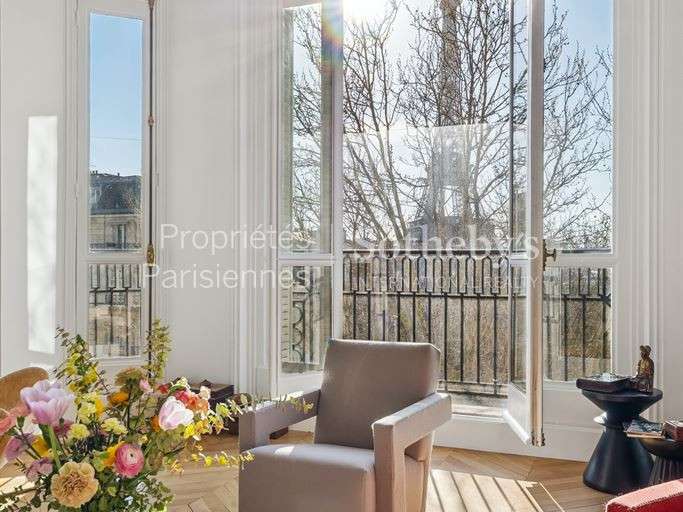 Appartement Paris 7e - 3 chambres - 200m²