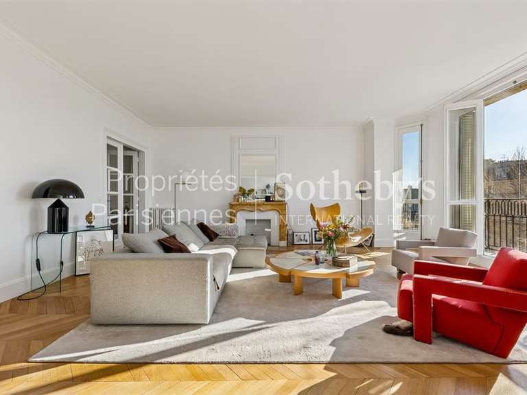 Appartement Paris 7e - 3 chambres - 200m²