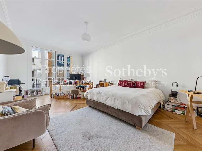 Appartement Paris 7e - 3 chambres - 200m²