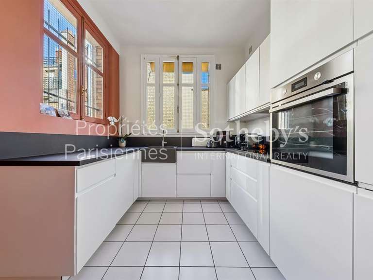 Appartement Paris 7e - 3 chambres - 200m²
