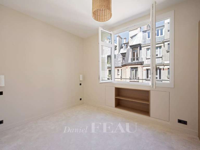 Appartement Paris 7e - 5 chambres - 193m²