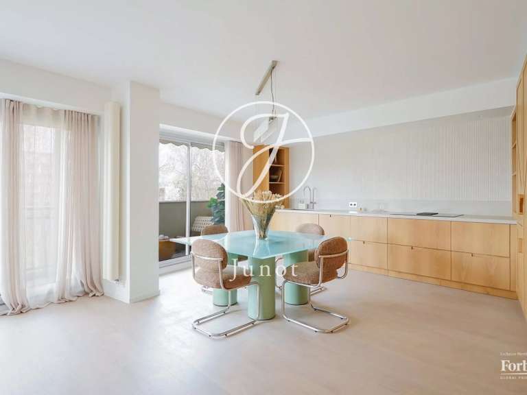 Appartement Paris 7e - 2 chambres - 93m²