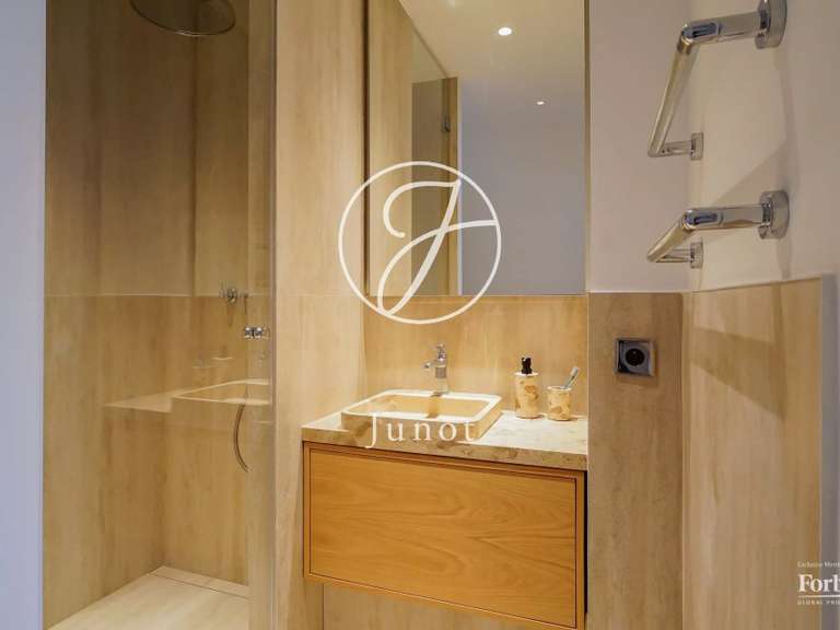 Appartement Paris 7e - 2 chambres - 93m²
