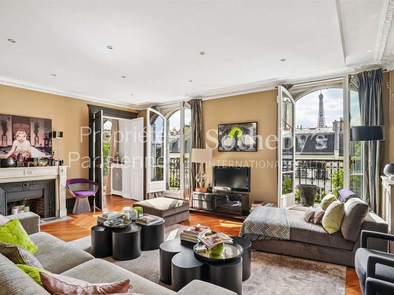 Apartment Paris 7e - 2 bedrooms - 133m²