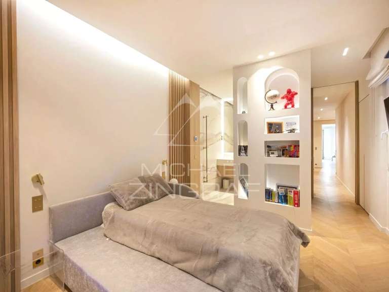 Appartement Paris 7e - 3 chambres - 191m²