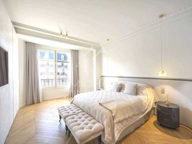 Appartement Paris 7e - 3 chambres - 191m²