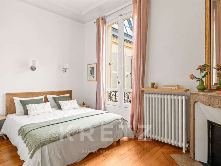 Appartement Paris 7e - 4 chambres - 208m²