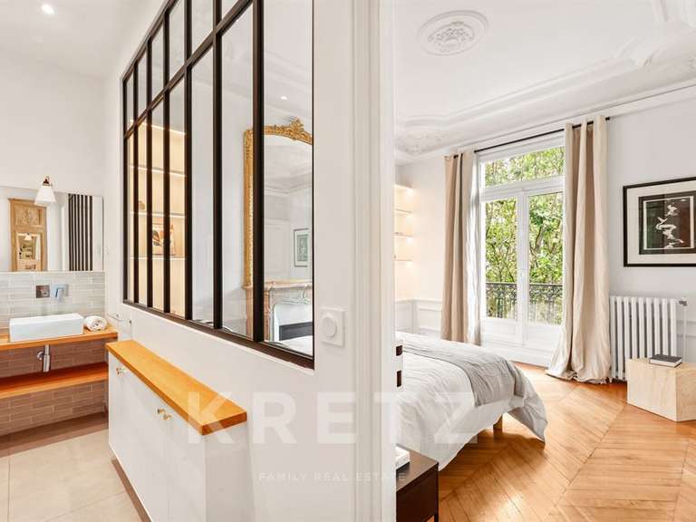 Appartement Paris 7e - 4 chambres - 208m²