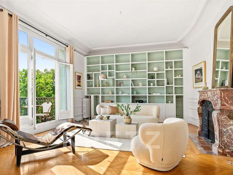 Appartement Paris 7e - 4 chambres - 208m²