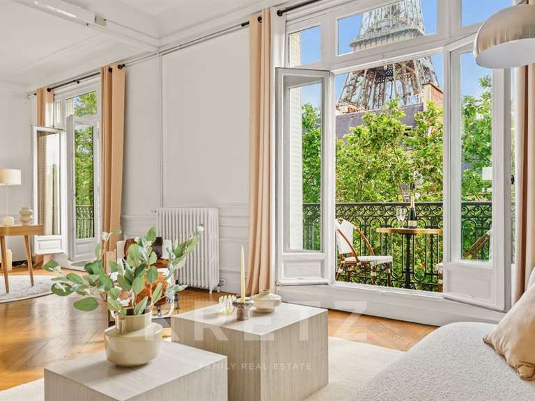 Appartement Paris 7e - 4 chambres - 208m²