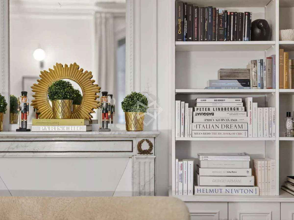 Apartment Paris 7e