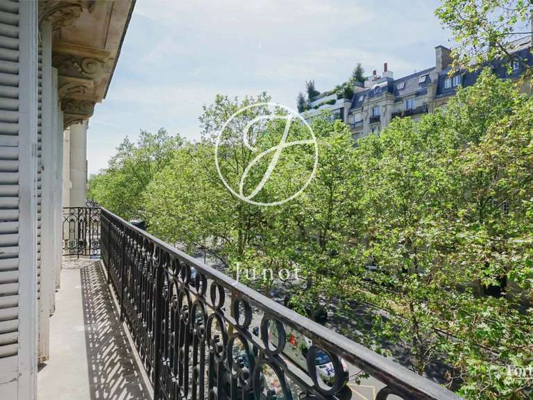 Appartement Paris 7e - 3 chambres - 127m²