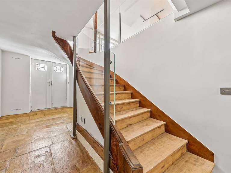 Appartement Paris 7e - 2 chambres - 84m²