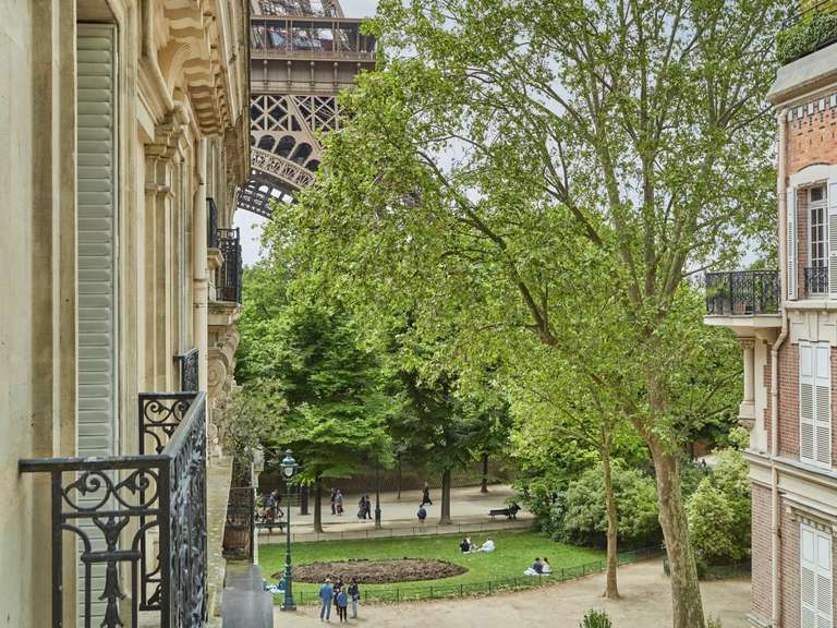 Appartement Paris 7e - 3 chambres - 120m²