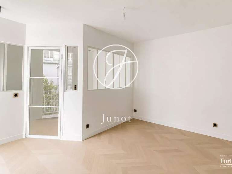 Appartement Paris 7e - 32m²