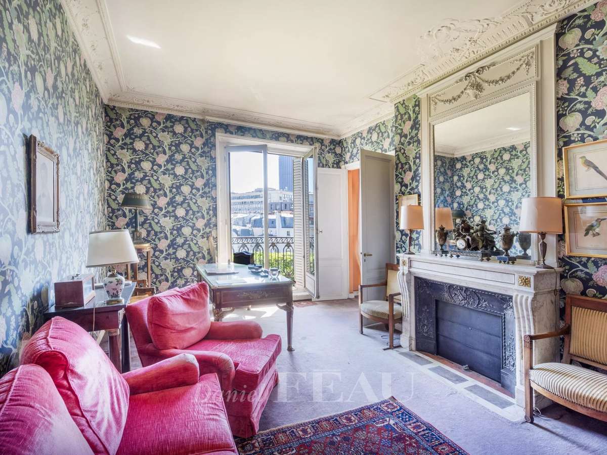 Apartment Paris 7e