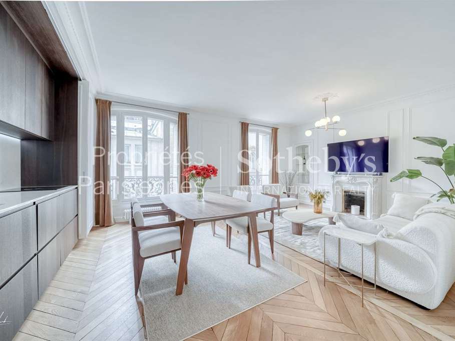 Apartment Paris 7e