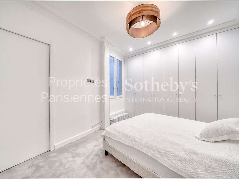 Apartment Paris 7e
