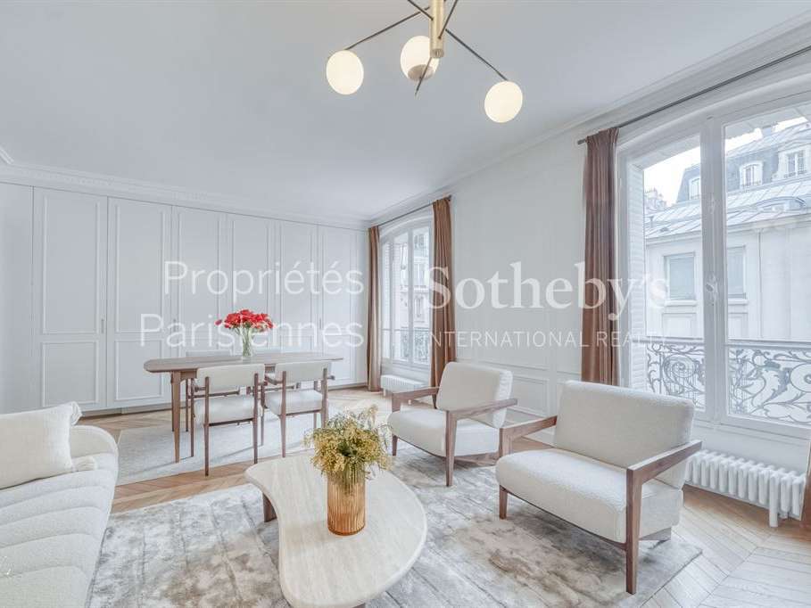 Apartment Paris 7e