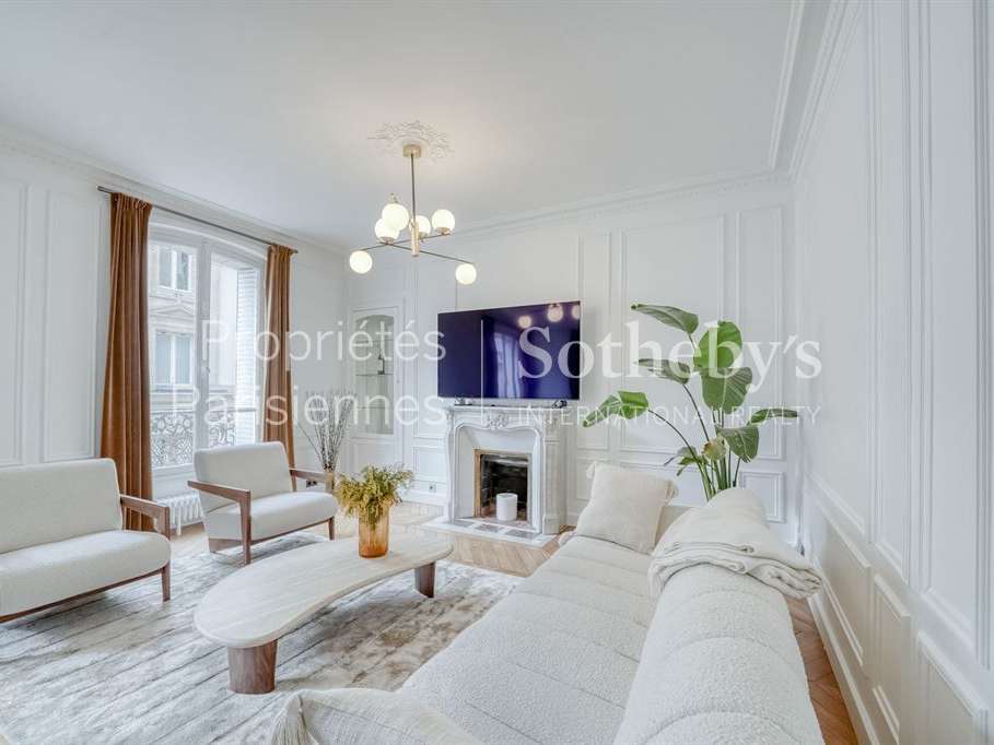 Apartment Paris 7e