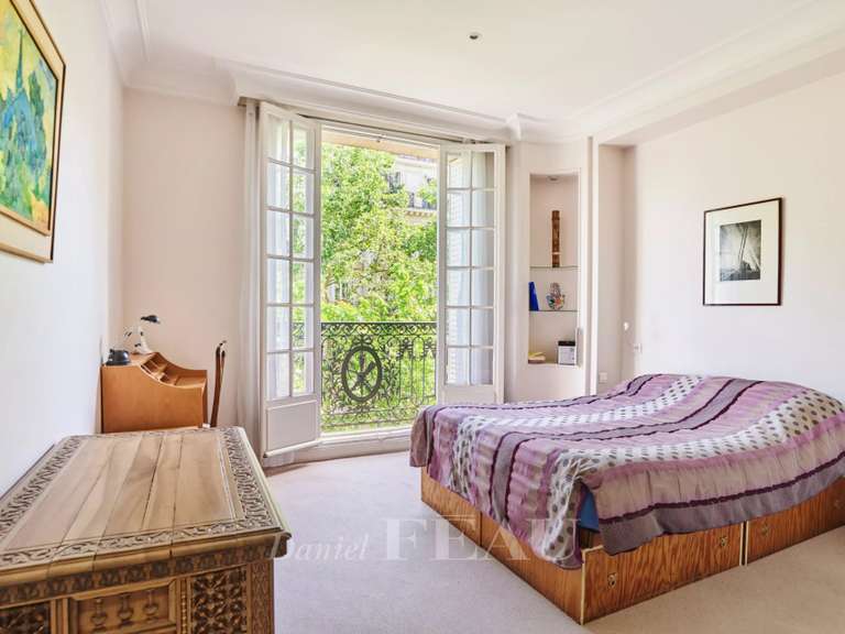 Appartement Paris 7e - 3 chambres - 154m²