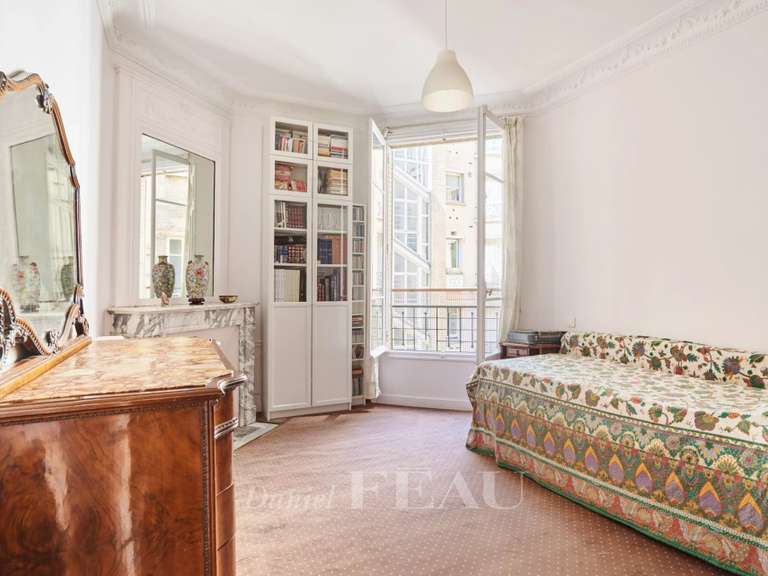 Appartement Paris 7e - 3 chambres - 154m²