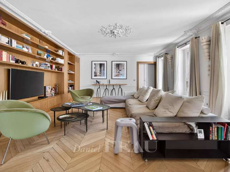Appartement Paris 7e - 3 chambres - 147m²