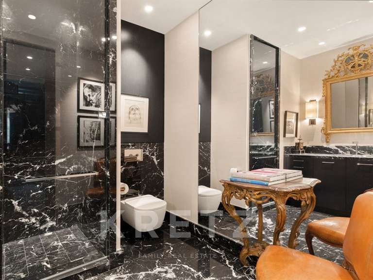 Apartment Paris 7e - 2 bedrooms - 139m²