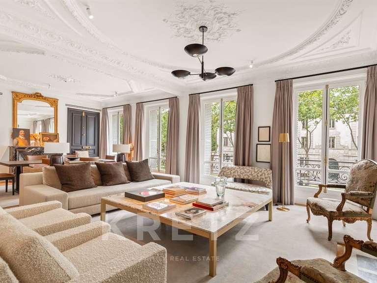 Apartment Paris 7e - 2 bedrooms - 139m²