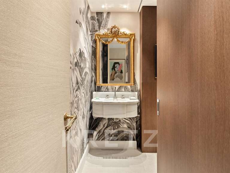 Apartment Paris 7e - 2 bedrooms - 139m²