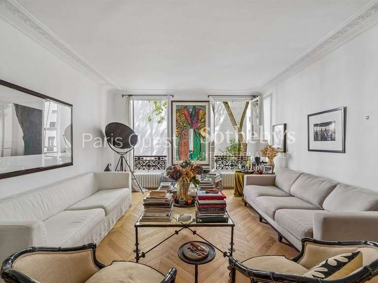 Appartement Paris 7e - 3 chambres - 123m²