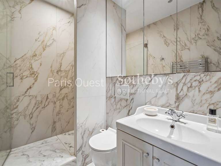 Appartement Paris 7e - 3 chambres - 123m²