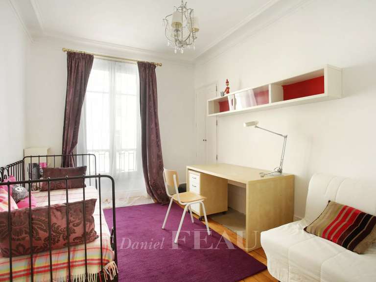 Appartement Paris 7e - 3 chambres - 112m²