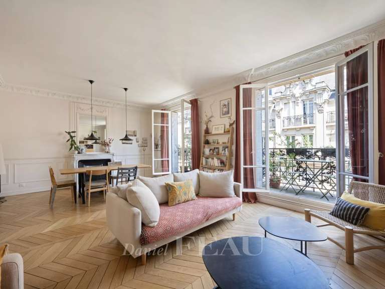 Appartement Paris 7e - 3 chambres - 107m²
