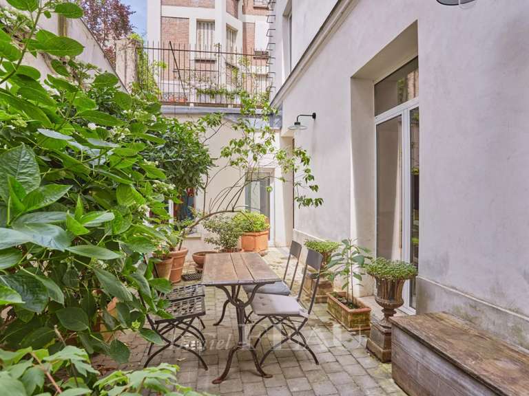 Appartement Paris 7e - 2 chambres - 99m²