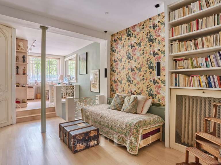 Appartement Paris 7e - 2 chambres - 99m²