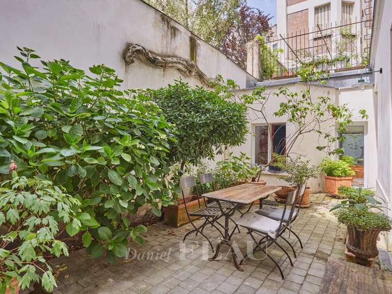 Appartement Paris 7e - 2 chambres - 99m²