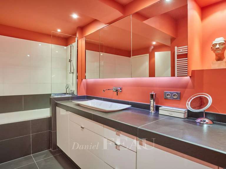 Appartement Paris 7e - 2 chambres - 99m²