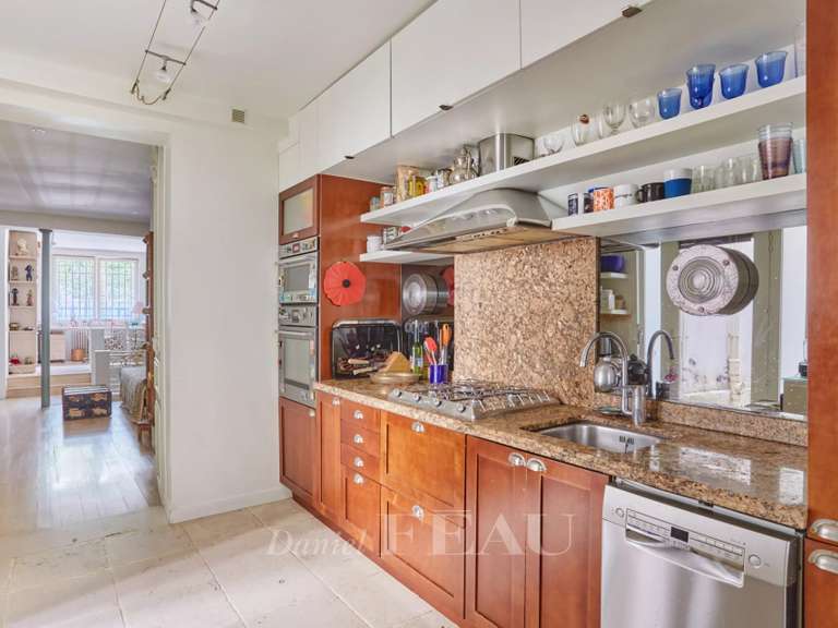 Appartement Paris 7e - 2 chambres - 99m²