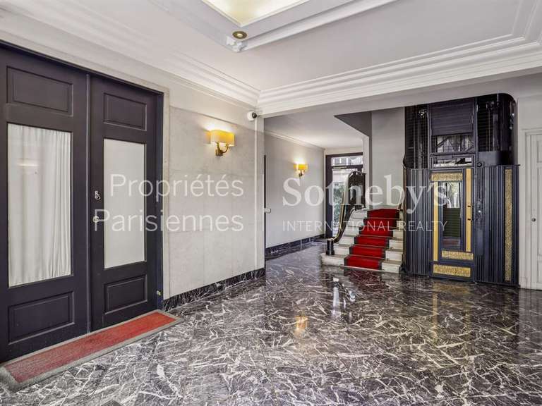 Appartement Paris 7e - 2 chambres - 73m²