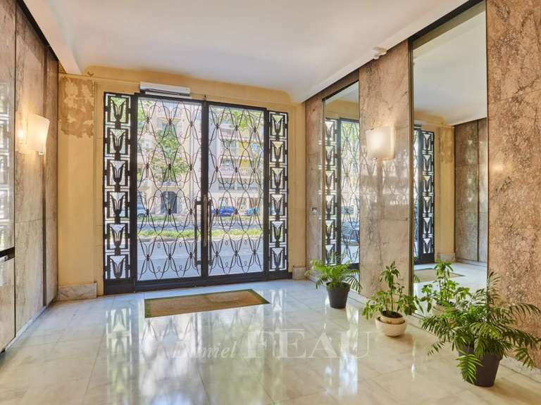 Appartement Paris 7e - 3 chambres - 182m²