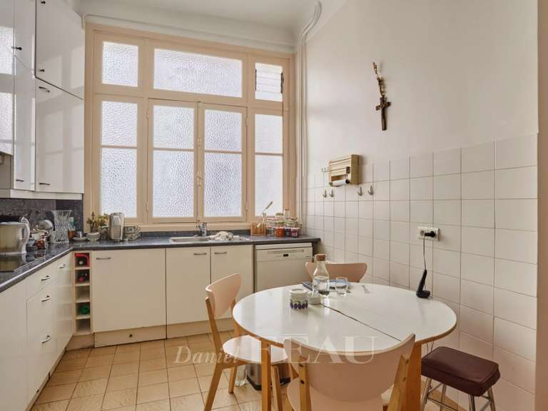 Appartement Paris 7e - 3 chambres - 182m²
