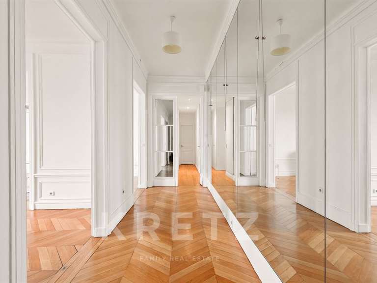 Apartment Paris 7e - 2 bedrooms - 92m²